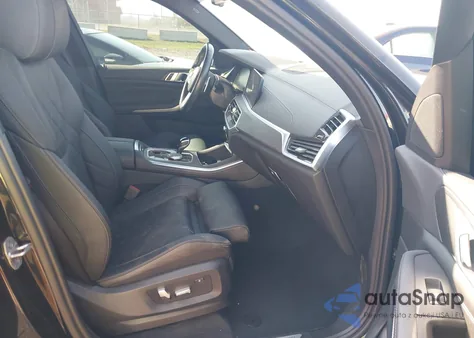 2023 BMW X5 Sdrive40I z USA, uszkodzony, nr VIN 5UXCR4C05P9R54382